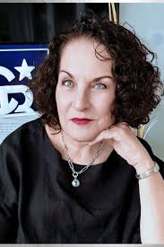 Robin Rothstein, Real Estate Agent