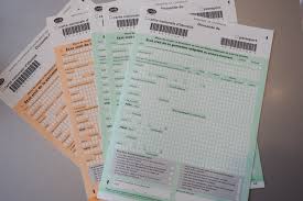 En pratique, certaines administrations refusent de procéder au renouvellement des cartes de plus de 10 ans mais n'ayant pas encore atteint 15 ans. Passeport Et Carte D Identite Formalites Administratives Formalites Et Demarches Vos Demarches Pratique Ville D Auxerre