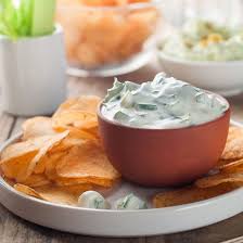Sauce Au Fromage Blanc Ail Et Fines Herbes Recette Sauce Au Fromage Sauce Au Fromage Blanc Recettes De Cuisine
