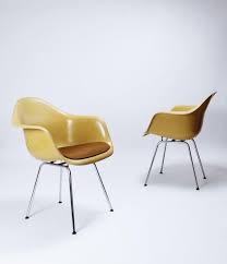 Vintage Eames Fiberglass Chairs By Vitra Eames Fiberglass Chair Eames Vintage Eames