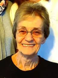 Condolences and Prayers for all who loved Vivian.