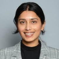 Elisha George's Instagram, Twitter & Facebook