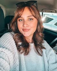 Ally Pena's Instagram, Twitter & Facebook