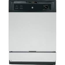 Maybe you would like to learn more about one of these? Ge Front Control Under The Sink Dishwasher In Stainless Steel 63 Dba Gsm2260vss The Home Depot