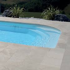 Carrelage Exterieur Pour Terrasse Dallage Pierre Naturelle Et Decorative Jardin Bonifay Fr L'avantage des margelles de piscine en pierre reconstituée est qu'elles peuvent prendre l'apparence de divers matériaux : pierre naturelle et decorative jardin