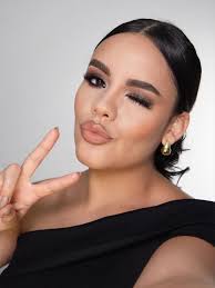 𝑪𝒂𝒕𝒂 𝑮𝒂𝒓𝒄𝒊𝒂 𝑨