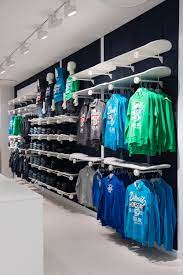 Re Imagine C A Schadowstrasse 77 In Dusseldorf Our New Storedesign Clothing Store Design Retail Space Design Store Design Interior