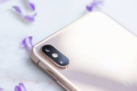 Apple iphone xs max 256gb. Iphone Xs Max Im Hartetest Wie Widerstandsfahig Ist Das Grosse Modell Curved De