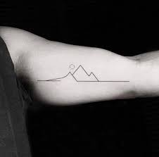 Cute Minimalist Mountain Tattoo Done By Okanuckun In New York Www Otziapp Com Tattoos Minimalist Mountain Tattoo Mountain Tattoo