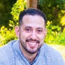 Eli Munoz's Instagram, Twitter & Facebook