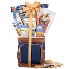 We owe our popularity to the fact that we grow much of our fruit for our fruit gifts and gift boxes in our own orchards under exacting conditions, and we pick that fruit by hand. 21 Best Gift Baskets For Men 2021 Gift Boxes For Guys