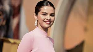 Jan 15, 2018 · selena marie gomez was born in grand prairie, texas, on july 22, 1992, to amanda cornett and ricardo gomez. Selena Gomez Will Die Narbe Ihrer Nieren Op Nicht Langer Verstecken