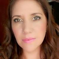 30+ perfiles de «Violeta Vega»