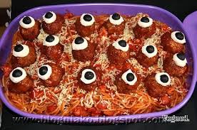 Recette Halloween Sale 7 Recettes Ultra Simples Pour Regaler Votre Soiree Halloween Recettes Halloween Diner Pour Halloween Alimentation