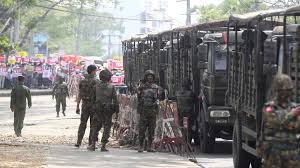 Kurz darauf wird über das staatsfernsehen klargestellt: Militarputsch Die Gefahrliche Nervositat Der Militars In Myanmar Augsburger Allgemeine