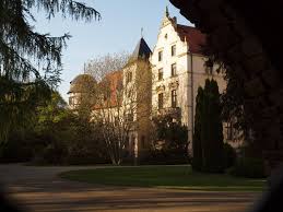 Schloss Neugattersleben Restaurant Hotel Standesamt 06429 Nienburg Saale Neugattersleben