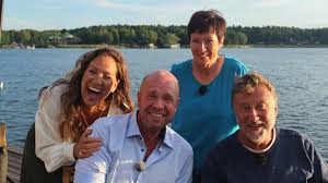 The site lists all clubs he coached and all clubs he played for. Janne Andersson Om Lyckan I Att Bli Morfar