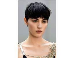 Frangia corta o ciuffo, ecco i tagli capelli corti inverno 2022 di tendenza in 160 immagini. Tutti I Tagli Di Capelli Corti Per La Primavera Estate 2019 Tu Style