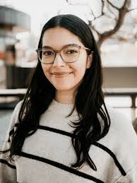 Janice Duda's Instagram, Twitter & Facebook