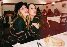 Pin Di Melina Blanc Su Beatrice Vendramin