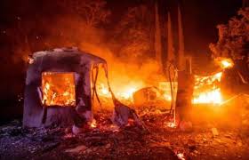 Tuvo problemas para encontrar empleo, en parte por un grave incendio en la imprenta, [24] y en parte por un colapso general de la economía que llevó al pánico de 1837. Las Imagenes De Los 40 Incendios Que Arden En California En Medio De Una Historica Ola De Calor