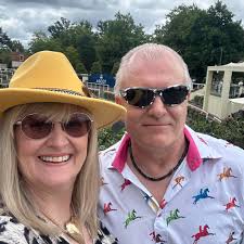 Thank you everyone. I shall make some calls 😃 I'm looking for a  hairdresser maybe at their house or a salon in this area. That would be  recommended. Thank you ☺️