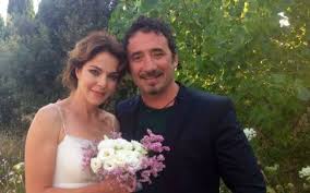 Ecco svelato il reale motivo che si cela la storia d'amore con federico zampaglione, leader dei tiromancino è iniziata nel 2005. Claudia Gerini E Federico Zampaglione Il Rapporto Dopo La Fine Della Storia