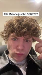 Ella Wayne's Instagram, Twitter & Facebook