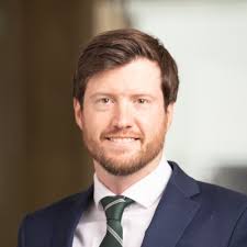 So long CSP! After 4+ years, I'm signing off from my role at the Center for  Sustainable Finance and Private Wealth. From summarizing research by the  likes of Julian Kölbel, Florian Heeb,