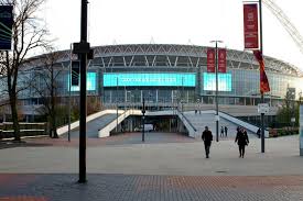 Wembley stadium wembley stadium (old) the oval. Statue Von Bobby Moore Vor Dem Wembley Stadium Redaktionelles Foto Bild Von Bogen London 119991131