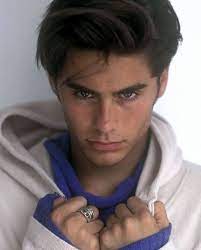 The winners of the 2021 screen actors guild awards were announced on april 4. A Young Jared Leto Fotograf Iliskiler Sanatsal