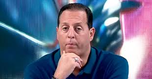 Colega exigiu demissão de Benjamin Back de emissora: "Ele ou eu"