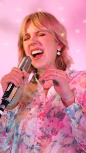 JOEY FRIKKIN GENETTI. Wow. The production