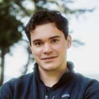 1700+ perfiles de «Aiden»