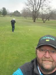 Twas two days before Thanksgiving and all through the course, it got pretty  chilly, and my voice got hoarse, I didn't complain and the wind was real  bold and I'm really trip'in