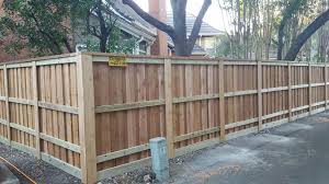 1x6x6 Cedar Privacy Fence Board On Board Style Flush Steel Postmaster Posts 2x8 Rough Cedar Cap Resident Fence San Antonio San
