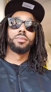 Isaac Barrett (@iz.b.dadon)