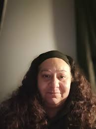 Would anyone be able to fix this photo please, I know it's a big ask but I  have seen you work your magic ❤️