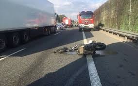 Do zdarzenia doszło w piątek, 12 lipca na drodze ekspresowej s8. Wypadek Na S8 Zderzenie Motocykla Z Ciezarowka Droga Byla Zablokowana Przez Kilka Godzin Tygodnik Ostrolecki