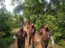Check spelling or type a new query. Dua Kajari Di Banten Kena Perombakan Besar Besaran Jaksa Agung Bantenhits Com