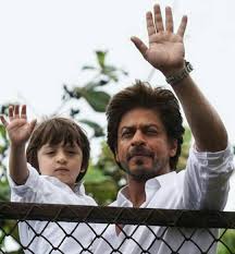 As abram has turned a year older, his elder sister suhana, who is currently away from the family studying in new york, has dropped a wish for her baby brother. Abram Khan Age Photos Date Of Birth And More