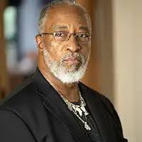 Leadership DNA: Shaping A Thriving Business Culture: Rutkowska, Alinka,  Hossen, Abdul Azize, Blewett, Brandon C., Ezeanii, Clement, Ross, Darius,  Russo, Dominique L., Bhootra, Dr. Deepak, White, Ed, Chang-Lim, Eichin,  Yaillen, Eric: 9781637353493: