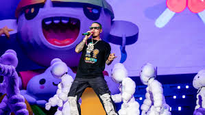 Paulinho gogó (maurício manfrini) cuenta sus aventuras por brasil mientras espera a su amada nega juju (cacau protásio). J Balvin Brings Wisin Y Yandel For Epic Lolla Set Grammy Com