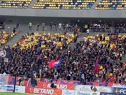 Fcsb a scăpat de o deplasare lungă, după ce kazahstanul a intrat în zona roşie. Steaua Suntem Noi CaÈ›i Fani Au Venit SÄƒ O SusÈ›inÄƒ Pe Fcsb La Meciul Cu Shakhtar Karagandy Din Conference League Galerie Foto