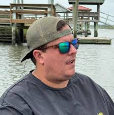 What fishing charters are available in Georgetown for 2-3 adults and 2  teens