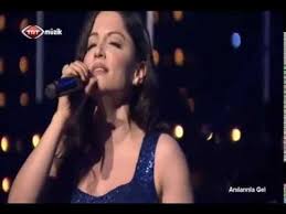Deniz Toprak Kis Masali Adini Daglara Yazdim Gulser Muzik Pinterest Uhren Und Youtube