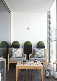 50 Ideen Wie Man Die Kleine Terrasse Gestalten Kann Kleine Terrasse Gestalten Kleiner Balkon Design Terrasse Gestalten