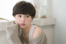 リオネス王国聖騎士のひとり。 幼馴染みであるギルサンダーとは対照的な熱血型で、 情にも厚い。 バイゼル喧嘩祭りでの事件以来、 なぜかディアンヌを意識しているようだ。 いつも穏やかに微笑んでいるが、 その実は非常に冷酷・冷徹である。 ジェリコ. ã‚¸ã‚§ãƒ³ãƒ€ãƒ¼ãƒ¬ã‚¹ãŒãƒˆãƒ¬ãƒ³ãƒ‰ å¤§äººã®å¥³æ€§ãŒä¼¼åˆã†ãƒãƒ³ã‚µãƒ ãª ãƒœãƒ¼ã‚¤ãƒƒã‚·ãƒ¥ãƒ˜ã‚¢ ã«æŒ'æˆ¦ã—ã¦ã¿ãªã„ ã‚­ãƒŠãƒªãƒŽ