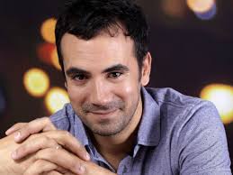 Alex Goude Fait De Rares Confidences Sur Le Grave Accident Dont Il A Ete Victime Enfant En 2020 Alex Goude Faire Soi Meme Grave