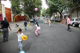 Niños jugando en la calle. Peatoninos Labcdmxlabcdmx